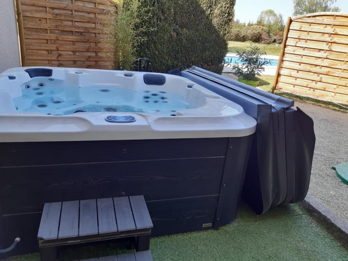 Jacuzzi, Arcade Et Repas Compris Bed & Breakfast Soulosse-sous-Saint-Elophe Exterior foto
